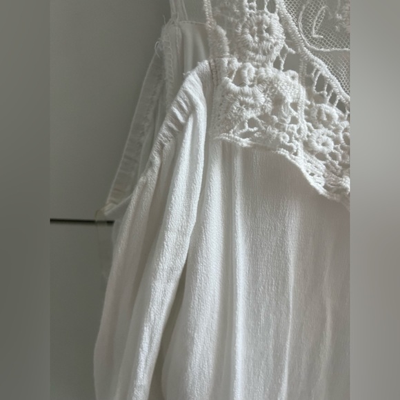 Women’s White Summer Dress - Picture 4 of 4